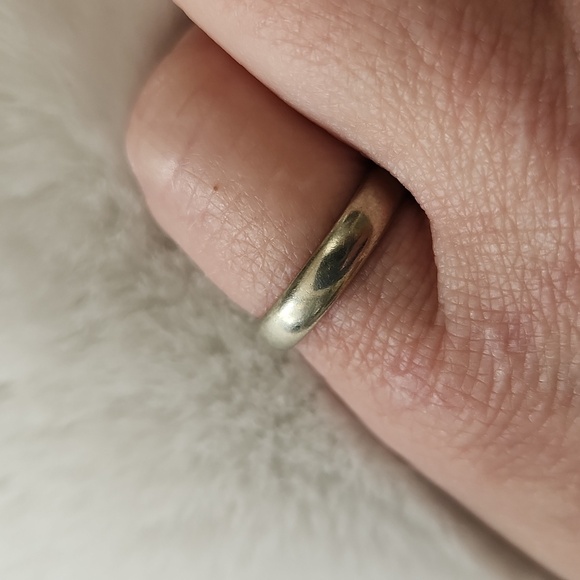 Vintage 14k White Gold Wedding Band - Picture 8 of 9